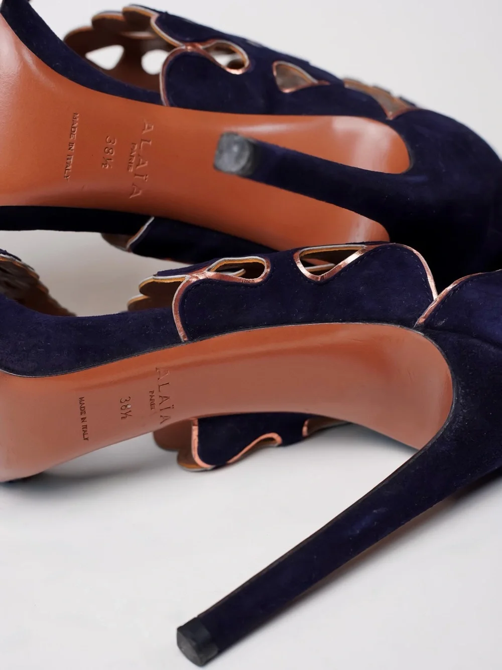 Alaïa Suede Gladiator Scalloped Stiletto Sandals Navy Blue Gold 38.5 US 8.5